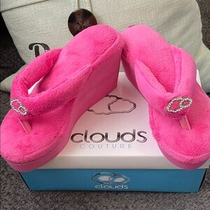 Clouds Couture Pink Plush Wedge Sandals New in Box Wedge Style Size 7